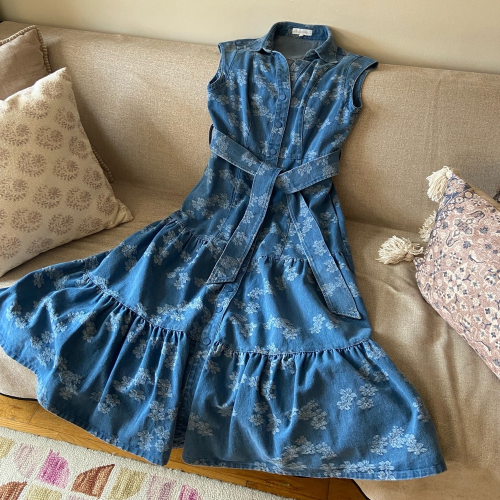 SOLITAIRE floral denim midi dress